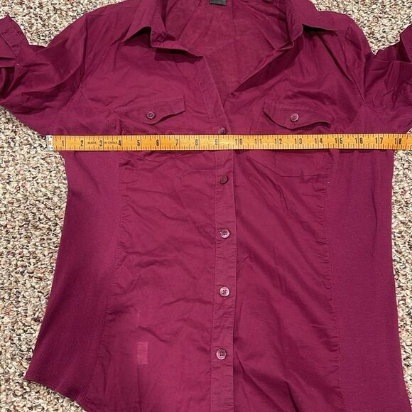 Ann Taylor Fuschia Button Down - Picture 9 of 9
